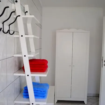 With 1 Bedroom *